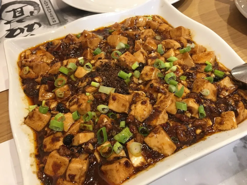 Ma-po Tofu Pātes de Soja Sautées Au Porc Pimenté